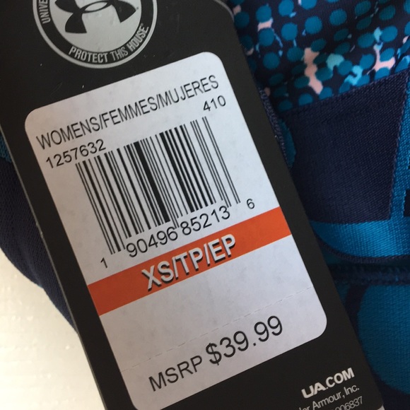 NWT Under Armour Sports Bra - Picture 3 of 3